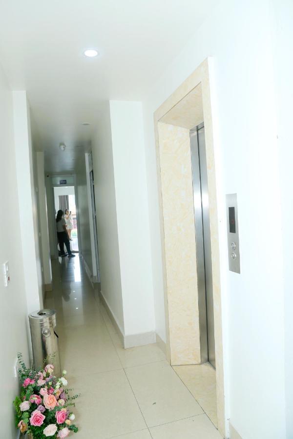 Noi Bai Ville Airport Hotel Hanoi Eksteriør billede